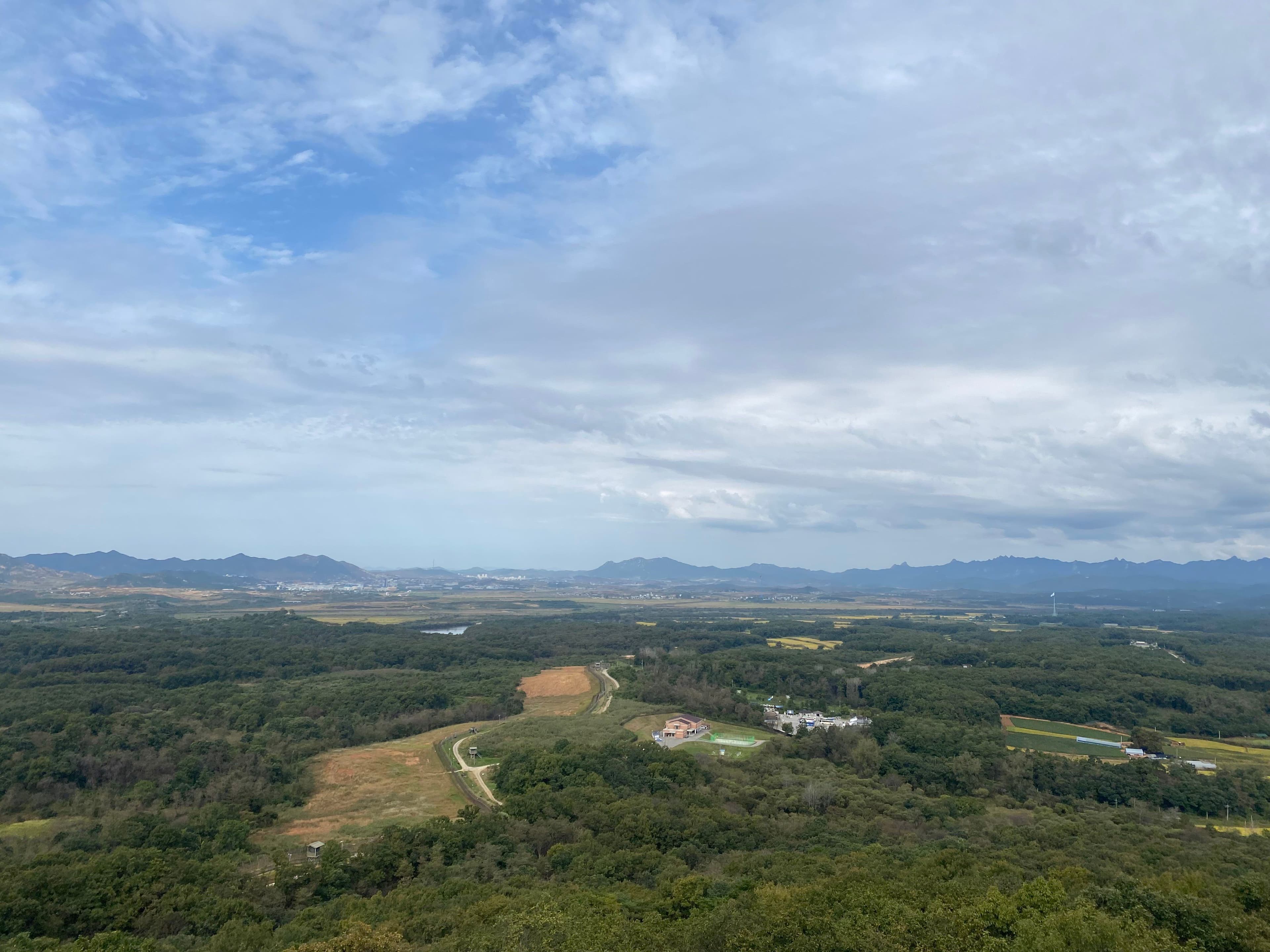 the Demilitarized Zone (DMZ) - things to do in Seoul for first-timers ( foto by Olivia McDonald Defining Decade) 
