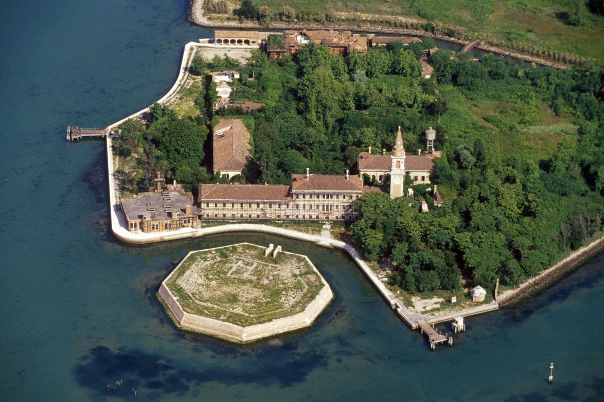 Haunted European cities - Poveglia 
