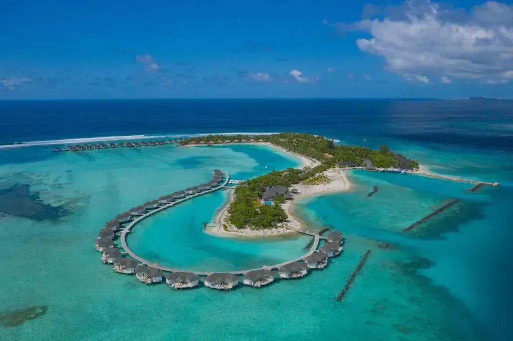10 Wasserbungalow Malediven - Die Günstigsten 2023/2024 -Cinnamon Dhonveli Maldives resort ratepunk