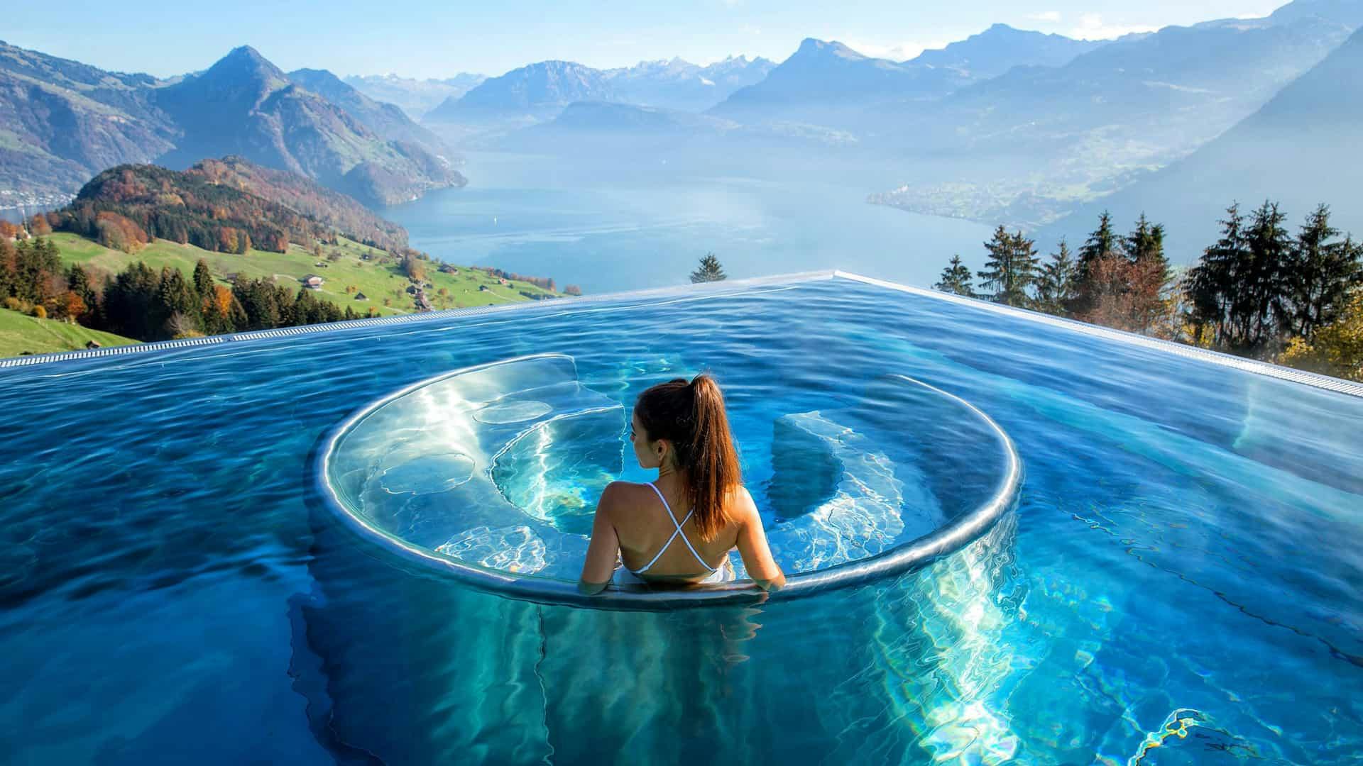 Pool in Hotel Villa Honegg
