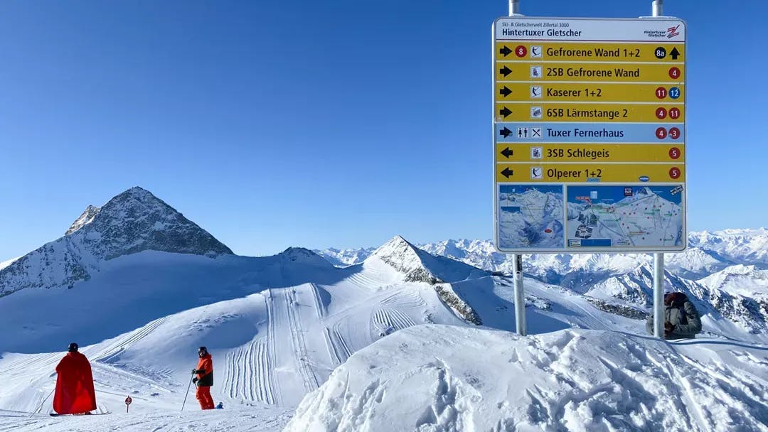 Best Ski Resorts for Beginners to Visit | RatePunk || Hintertux Glacier