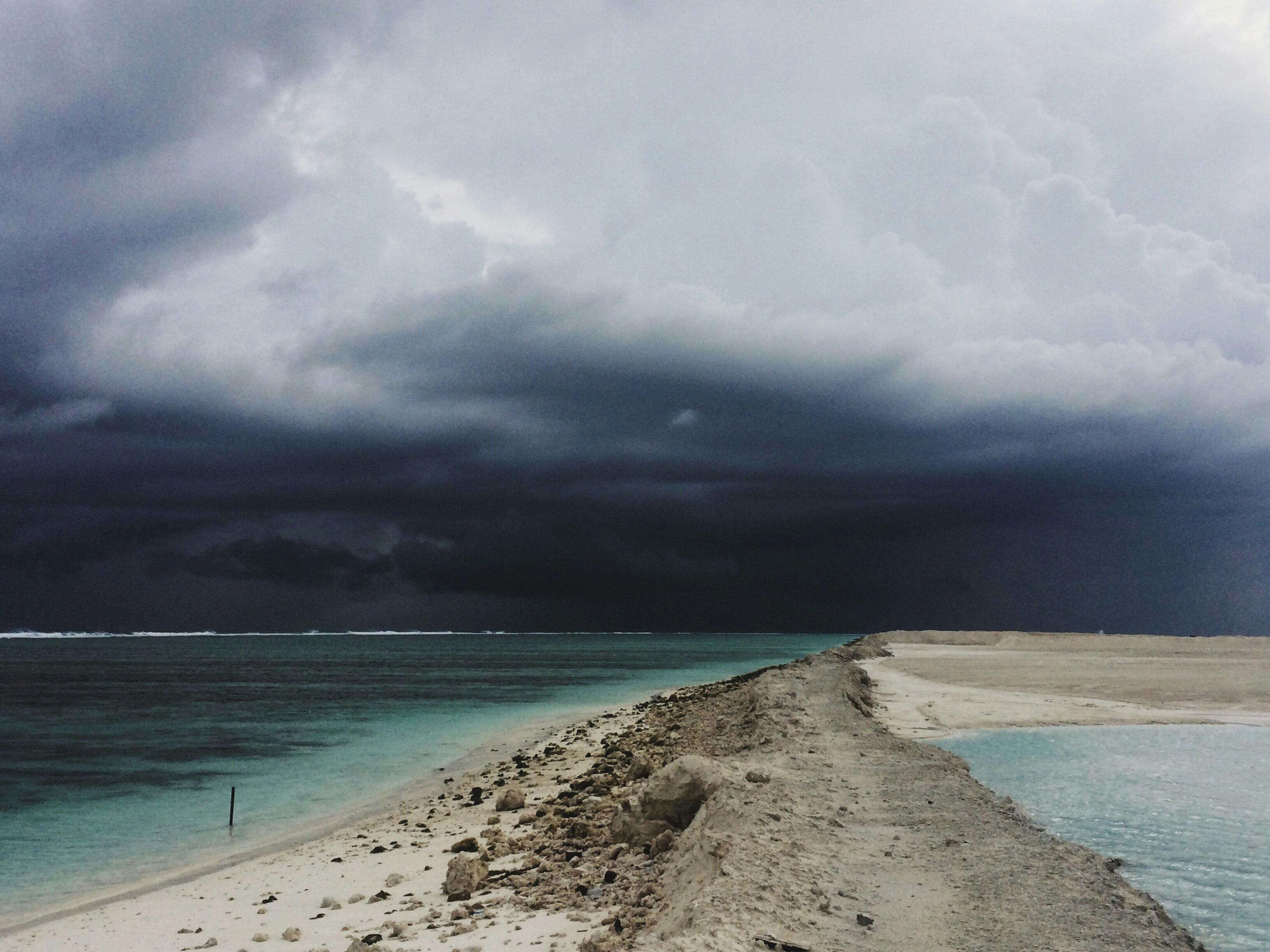 The worst destination in May the Maldives rainy season start, RatePunk