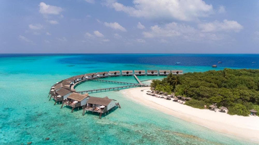 Top 10 most affordable overwater bungalows Maldives with Images