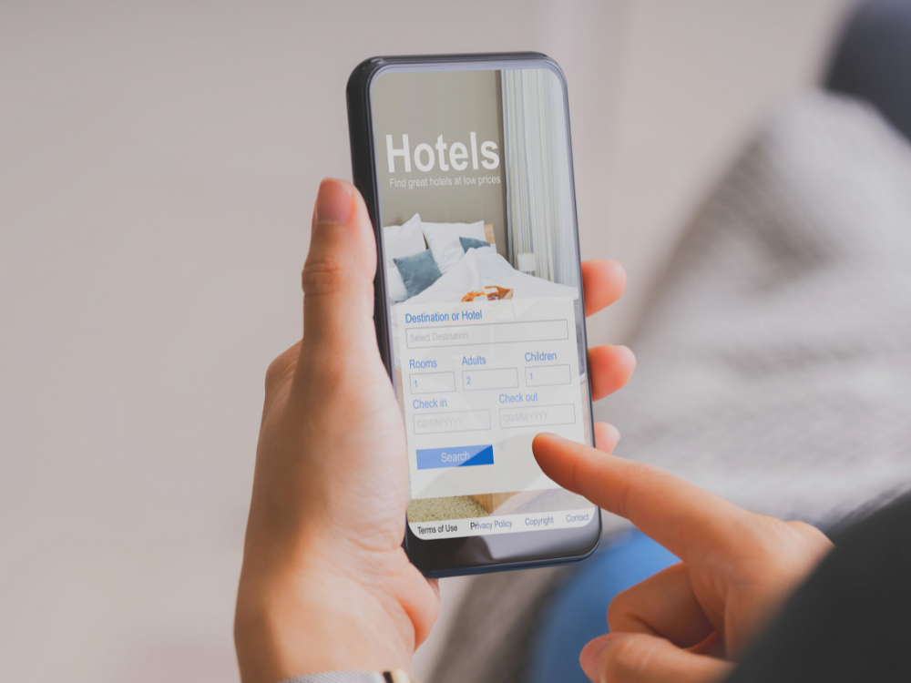 HOW TO FIND CHEAP HOTEL DEALS IN 2022 (with examples)