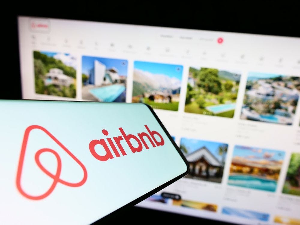 Why Vacation Airbnb Rental Guidebooks Are Essential