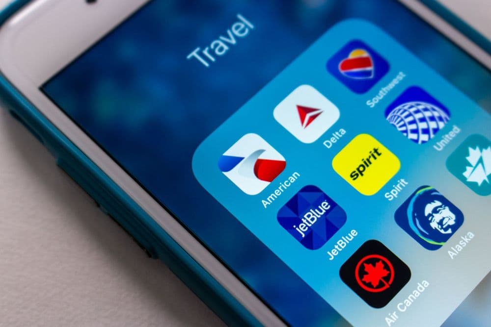American Airlines vs. Delta: Network and Loyalty Compared (2027)