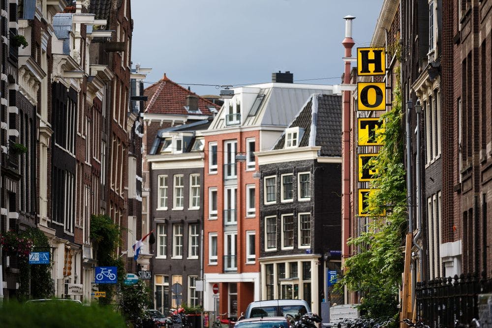 How to Save Money on Hotel in Amsterdam