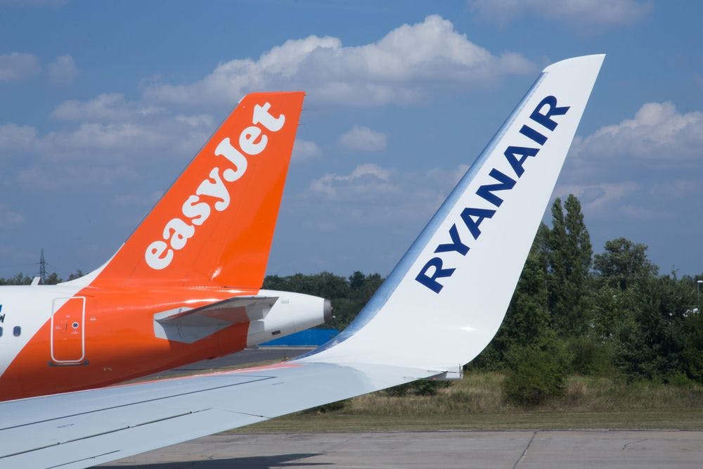 Comparing Europe's Top Budget Airlines: Ryanair vs. EasyJet