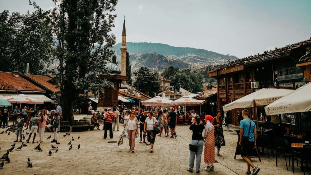 Flights to Bosnia: 10 Platforms to Check Before Booking (2026)