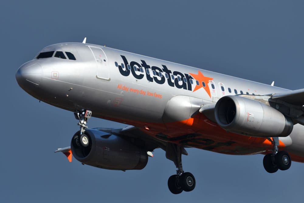 Jetstar vs Scoot: Which is Better?