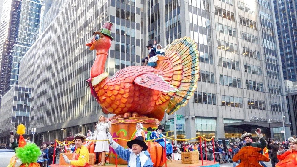 THANKSGIVING IN NYC 2022 + Cheap accommodation offers