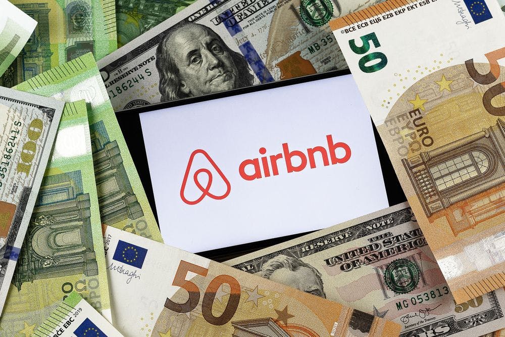 How to Avoid Airbnb Service Fees - Tips for Guests and Hosts