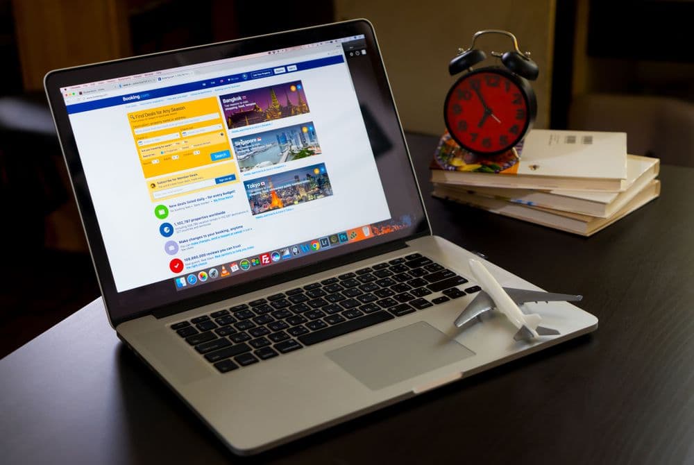 How to Book Hotels at Booking.com Without Paying Booking.com Prices