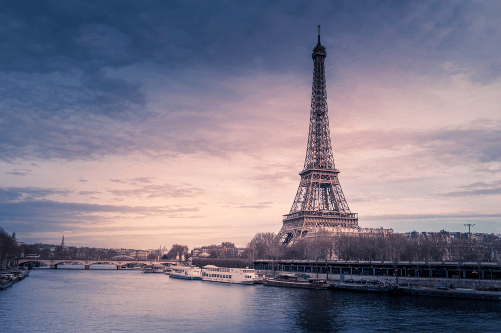 Best Website to Book Cheap Flights to France