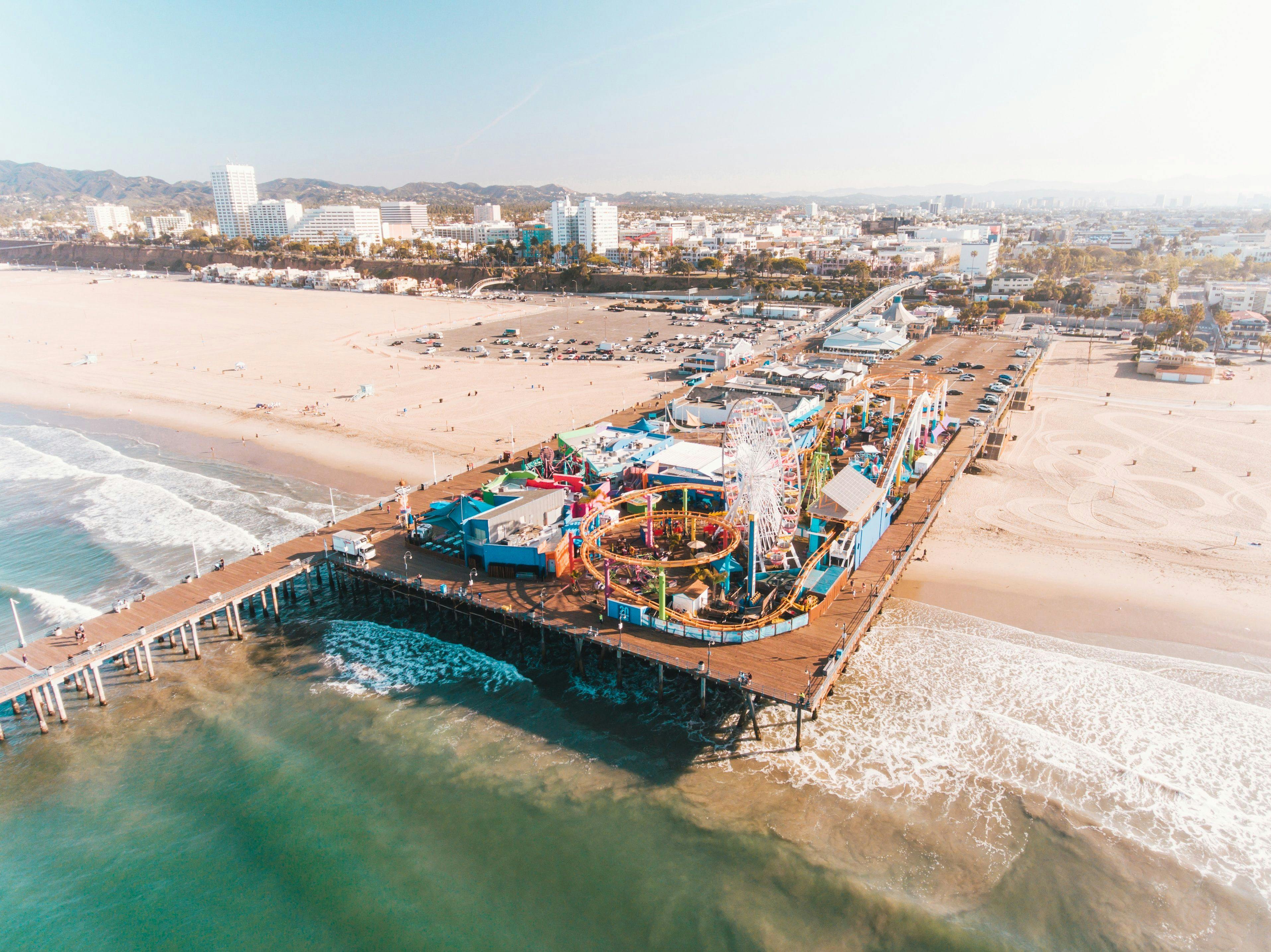 Santa Monica- best beach town in California in 2023 RatePunk