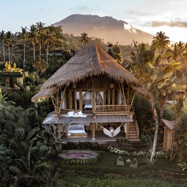 Magic Hills Bali -Queen House Magical Eco Lodge