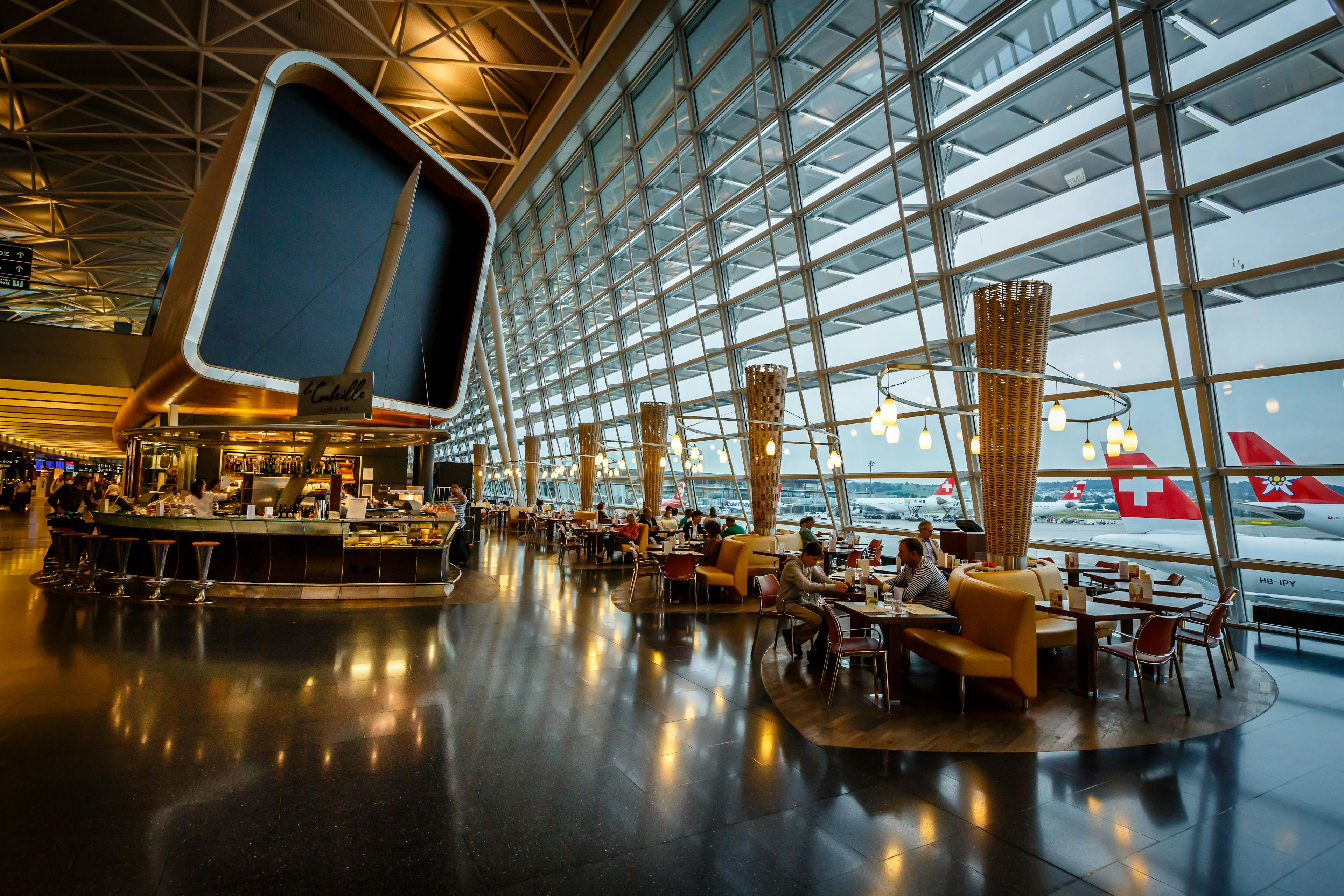 The best airports in the world 2023 - Zurich Airport - RatePunk