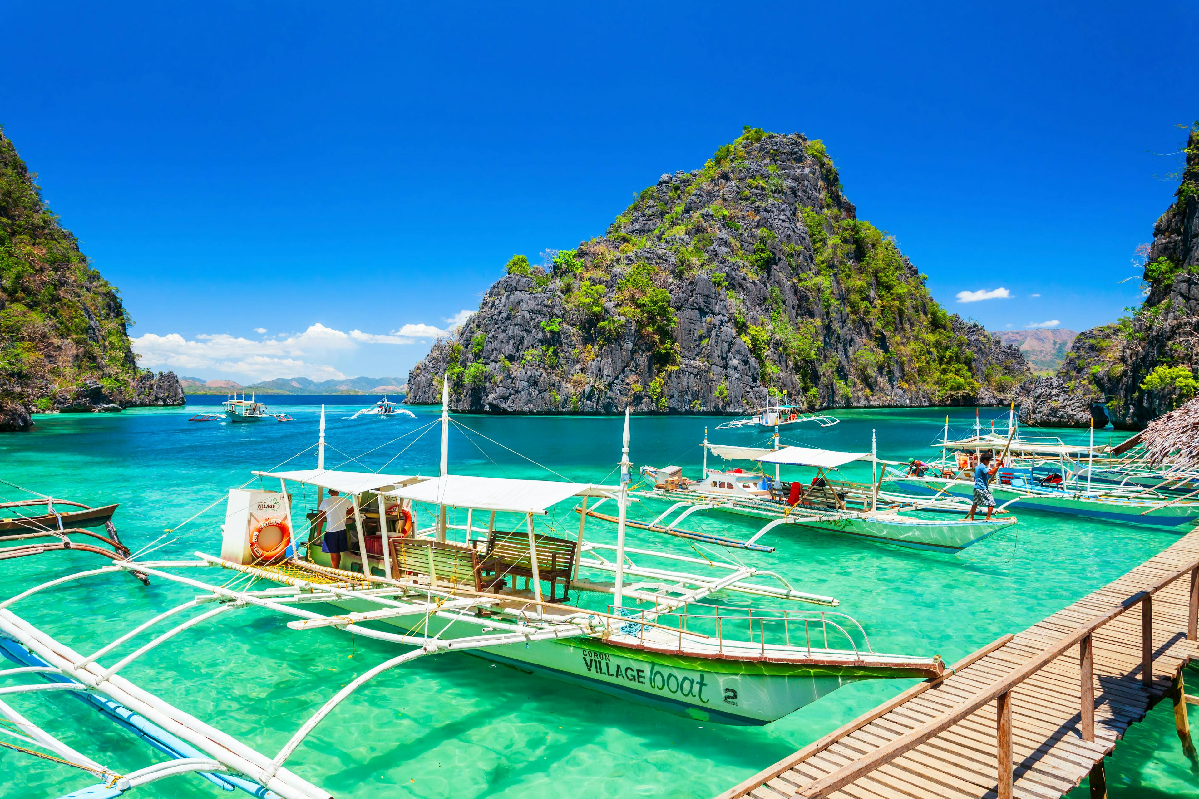  the clearest waters in the world - Palawan, Philippines - ratepunk