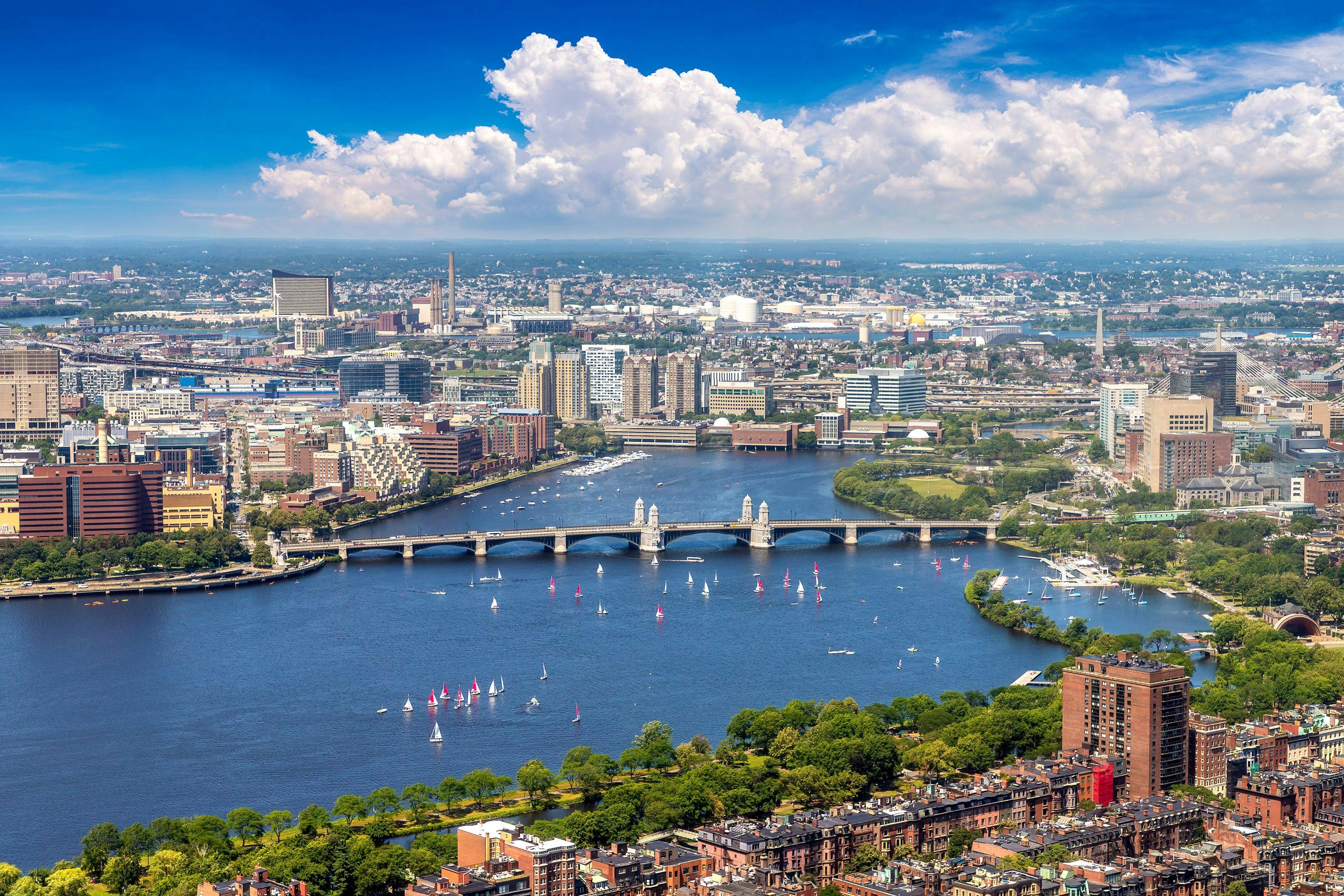 Safest Cities to Visit in the USA - Boston Massachusetts - RatePunk