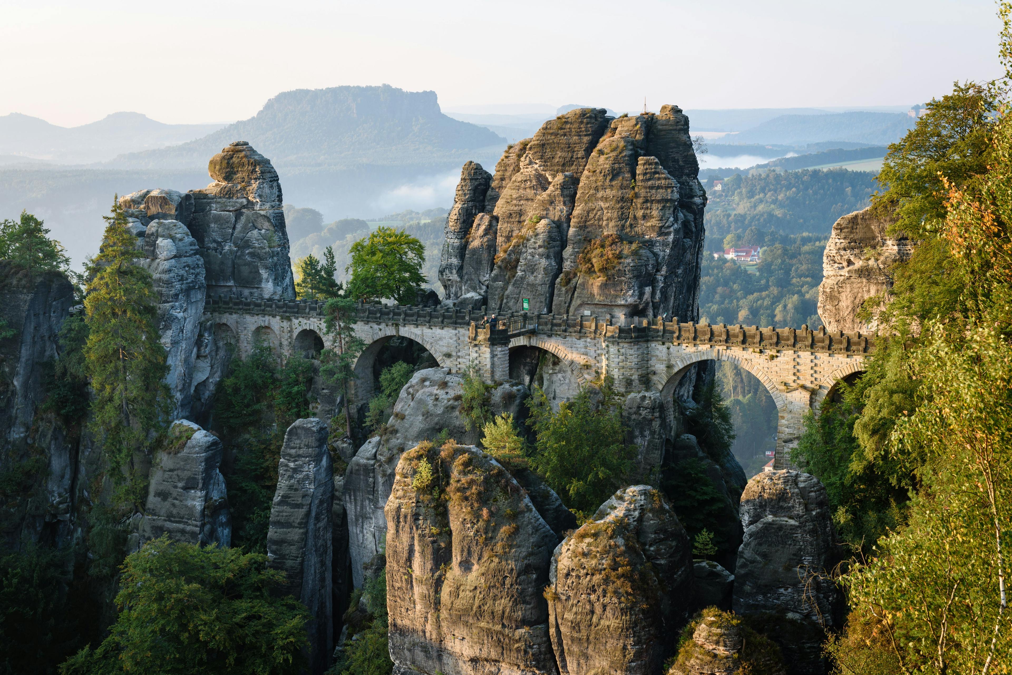 Deutschlands Schönste Wanderwege 2023 : Malerweg Bastei - ratepunk
